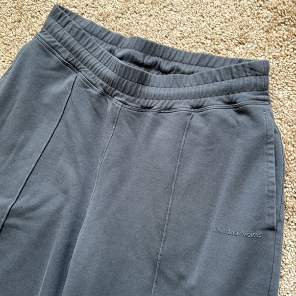 Outdoor Voices BeachTree Wide Leg Pants in Dark Shadow Grey - Picture 4 of 9